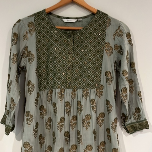 Max Tops - MAX Women’s Small Floral Tunic Blouse Green Gold 3/4 Sleeve Button Placket